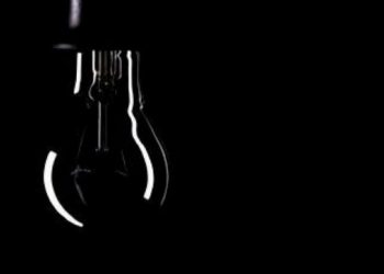Masivo corte de energía afectó a 22 mil clientes durante sistema frontal en Gorbea y Pitrufquén