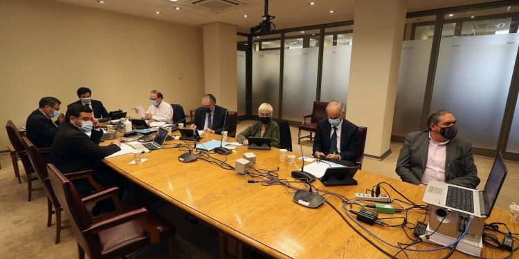 Cuarto retiro: Senado aplaza votación del proyecto por cuarentena de Provoste