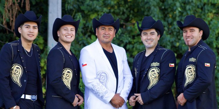 Los Charros de Lumaco anuncian demanda contra José Antonio Kast por «uso inapropiado de su marca»