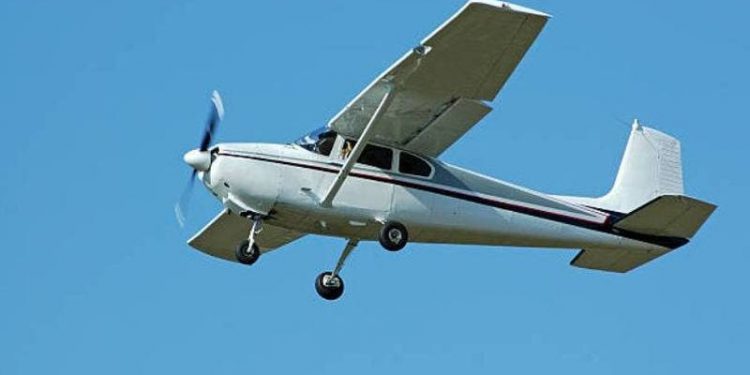 Reportan caída de una avioneta en los faldeos del volcán Villarrica: al menos 4 lesionados