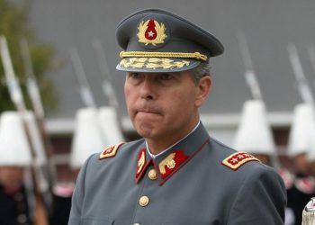 Milicogate: someten a proceso a general (r) Izurieta y ordenan su ingreso a prisión preventiva