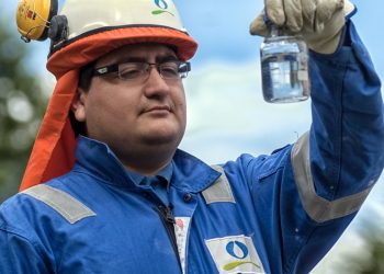 Aguas Araucanía realiza cerca de 50 mil análisis del agua consumida en la región en un año