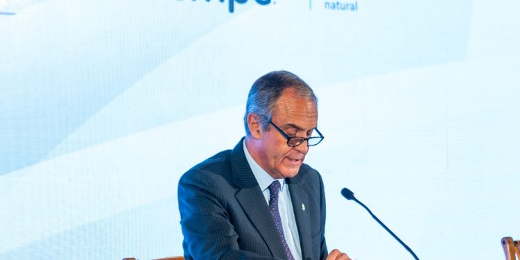 Presidente de CMPC abordó conflicto en la macrozona sur en junta de accionistas de la empresa