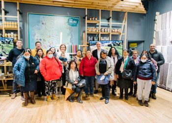 Kuifi Kimün: el proyecto que busca impulsar a tejedoras mapuches