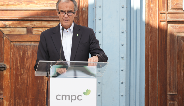 Punto de prensa Luis Felipe Gazitúa, presidente CMPC