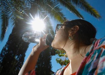 Elevan a Alerta el aviso de Meteorología por temperaturas extremas de hasta 43° en 7 regiones