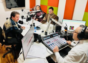 Richard Leonelli Contreras, Alcalde de Lumaco, Visita los Estudios de Radio Nativa en su 25° Aniversario